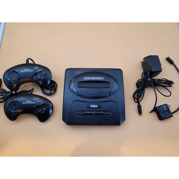 SEGA Genesis Model 2 (MK-1631) Console Bundle With 2 Controllers - Works, Tested